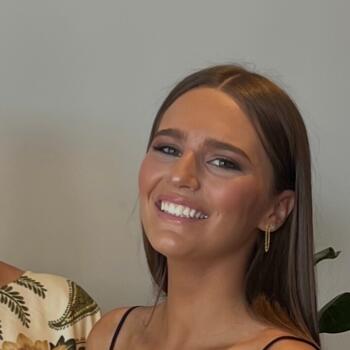 Babysitter Adelaide: Polly