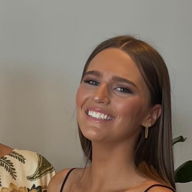 Babysitter in Adelaide: Polly