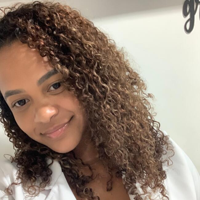 Babysitter in Niterói: Caroline