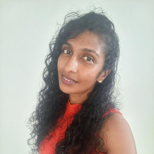 Babysitter in Moratuwa: G R D