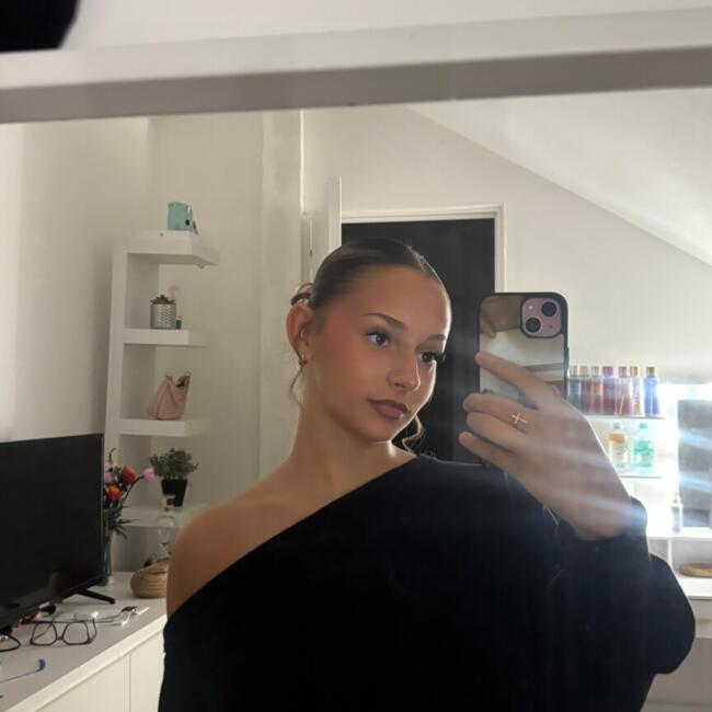 Babysitter in Vaires-sur-Marne: Marion