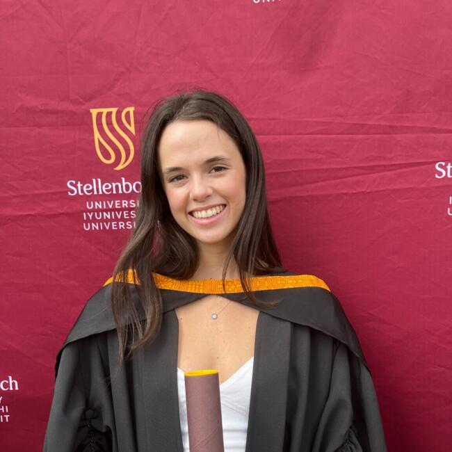 Babysitter in Coomera: Caitlyn