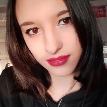 Lavoro per babysitter a Pontedera: lavoro per babysitter Brina