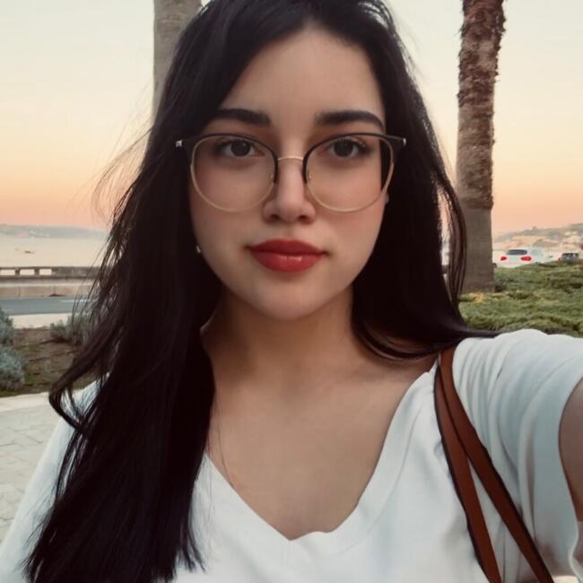 Babysitter em Oeiras: Sofia