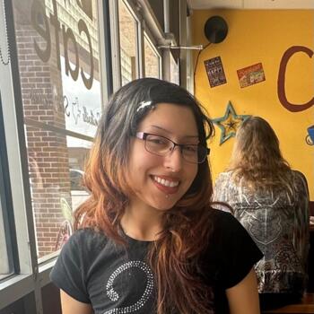 Babysitter in San Antonio: Jesaray