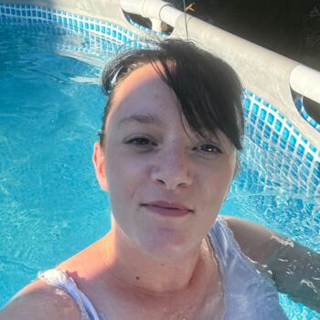 Bebisiterka u Borča: Ana