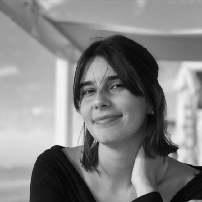 Babysitter em Peniche: Daniela