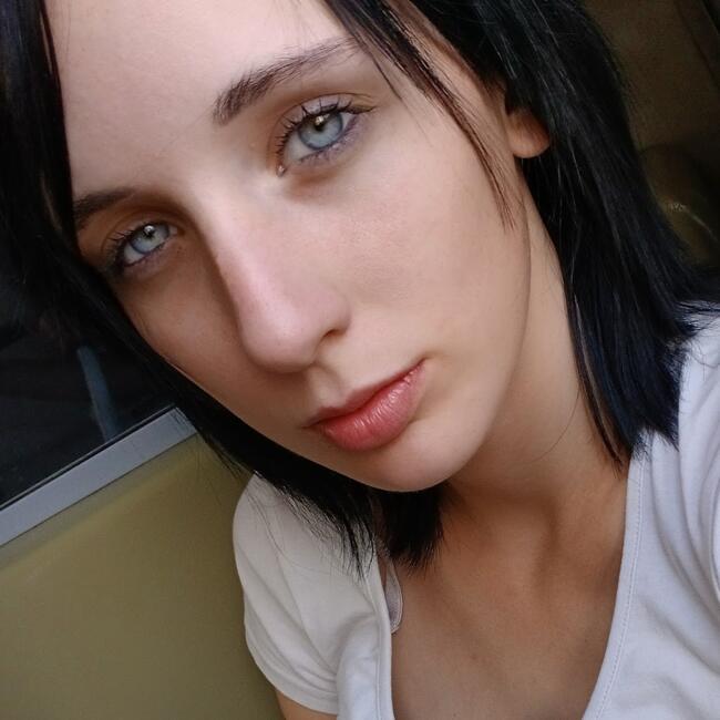 Bébiszitter Szigetújfalu területén: Szilvia