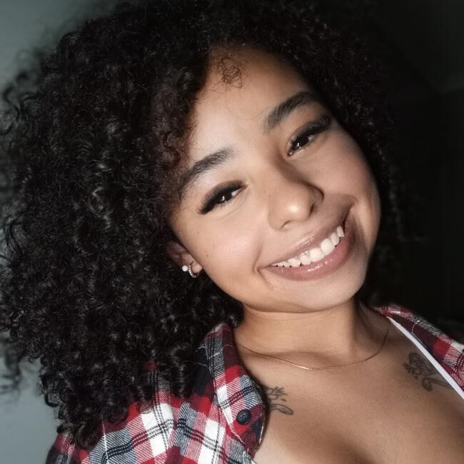 Babá em Porto Alegre: Agata