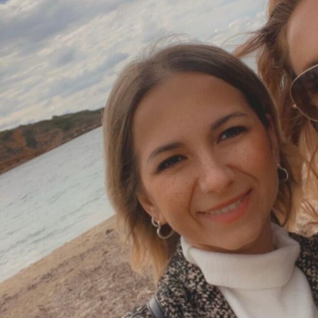 Babysitter in Rome: Claudia