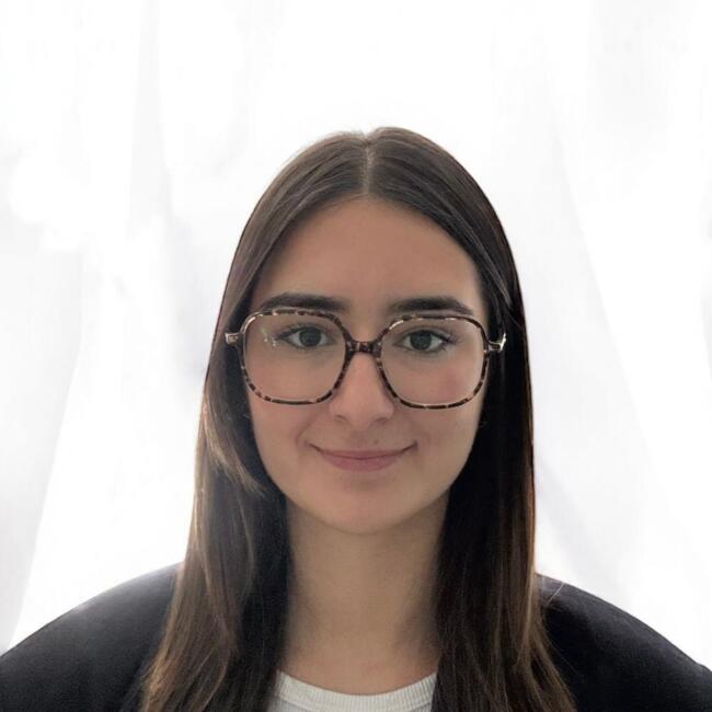 Babysitter in Halluin: Sarah