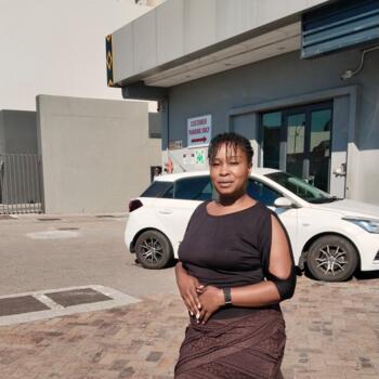 Babysitter in Blouberg (Western Cape): Tracy
