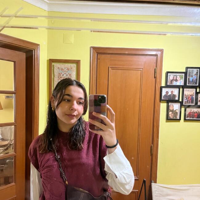 Babysitter in Setúbal: Rita