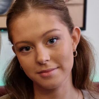 Babysitter in Tullinge: Julia