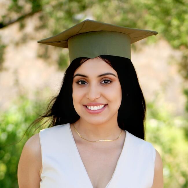 Babysitter in Viterbo: Boutheina