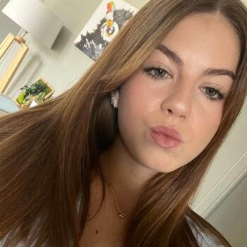 Babysitter Valentigney: Leonie