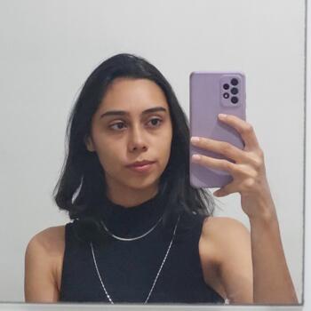 Babysitter in Capivari de Baixo: Júlia