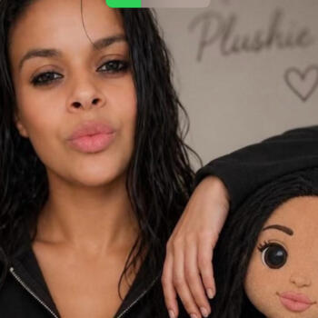 Babysitter Pelotas: Vanessa