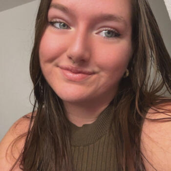 Babysitter in Le Soler: Victoria