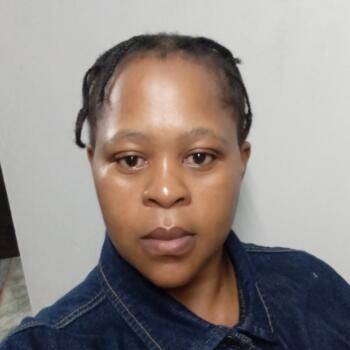 Nanny in Cape Town: Sixolile