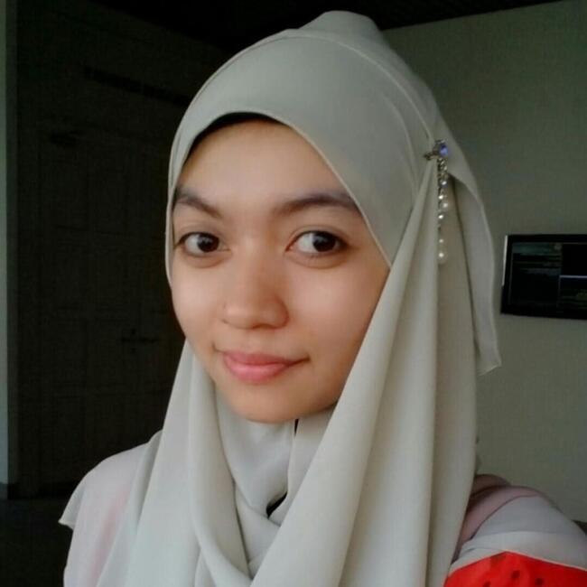 Babysitter in Cheras: Nur Amirah Binti Abdullah
