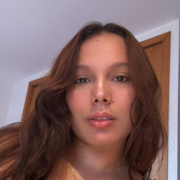 Babysitter in Pollença: Desenia Serna