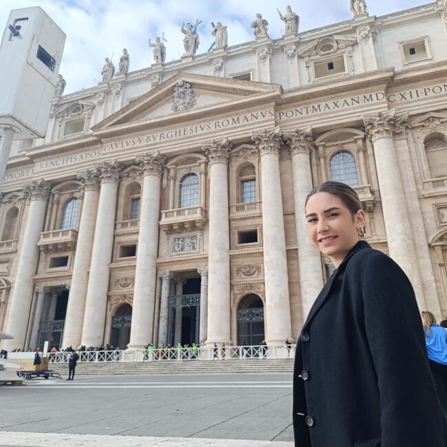 Nanny in Gerena: Cristina