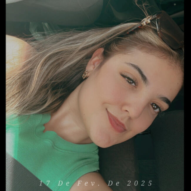 Babysitter in Jundiaí: Yasmin