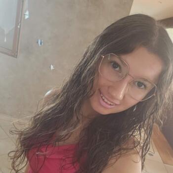Baby-sitter Lurcy: Sara