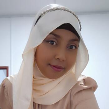 Babysitter in Port Louis: Aafreen