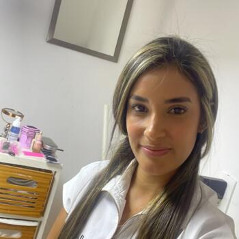 Niñera Cancún: Keily