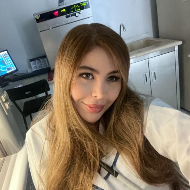 Babysitter in Manizales: Stephanie