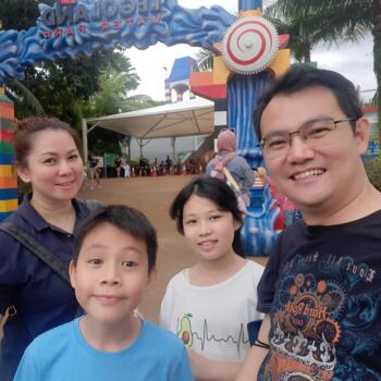 Babysitting job in Kuala Lumpur: babysitting job Yenne