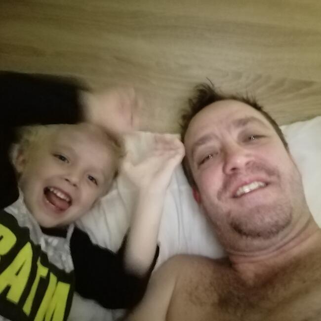 Dwyn Babysitting Job in Durbanville Babysits