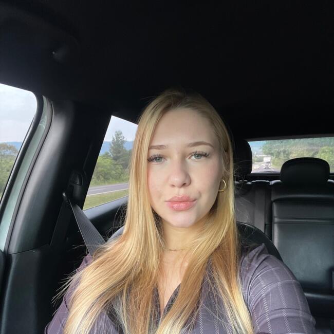 Emprego de babá em Sapiranga: Paloma