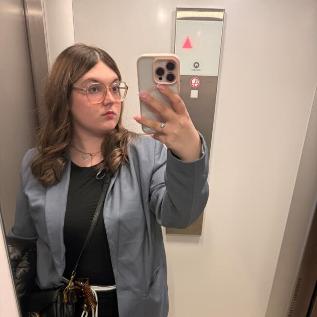 Babysitter in Marseille: Mathilde