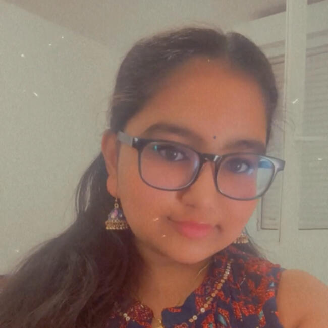 Babysitter in Reims: Sanmati Wakle