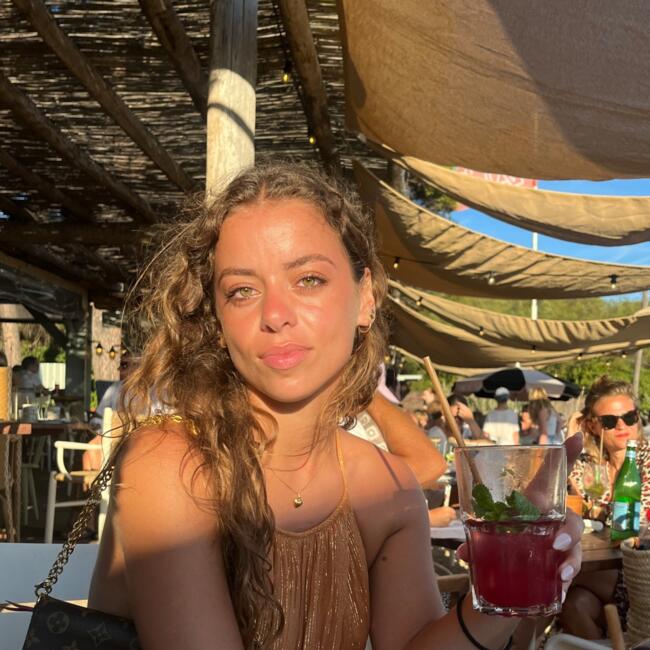 Babysitter in Chambéry: Lou