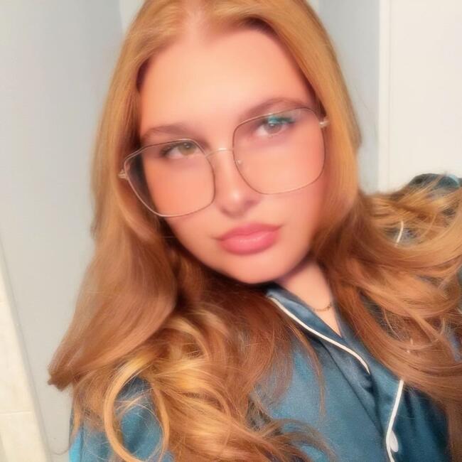 Babysitter in Varennes-sur-Fouzon: Maéva