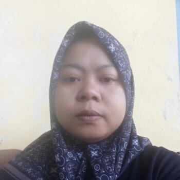Babysitter in Tangerang: Desi