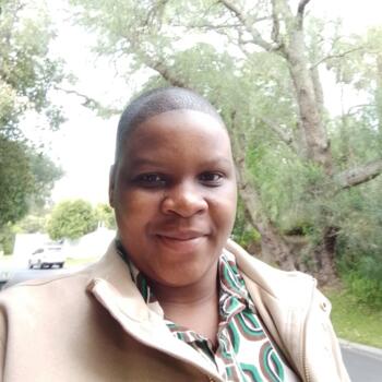 Babysitter in Hout Bay: Stembile