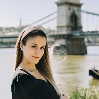 Babysitter in Budapest: Zsanna
