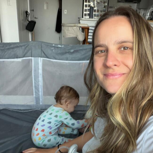 Babysitting job in New York: Isabela