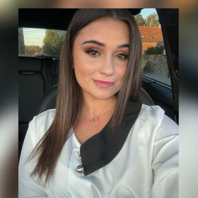 Babysitter in Eigenbrakel: Alessia