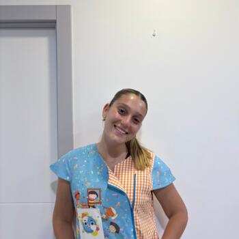 Babysitter in Vila Real de Santo António: Carolina