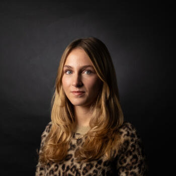 Babysitter in Boulogne-Billancourt: Lola