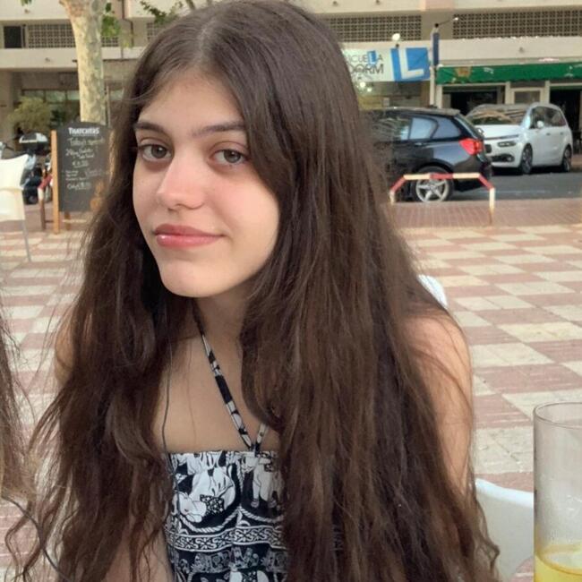 Nanny in Alicante: Andrea