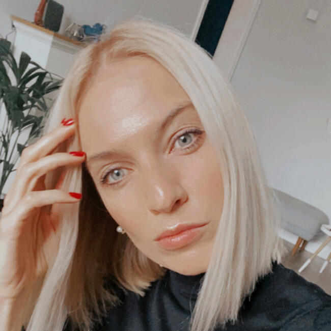 Babysitting job in Panama City: Lana