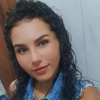 Babysitter in São Gonçalo (São Gonçalo): Ana