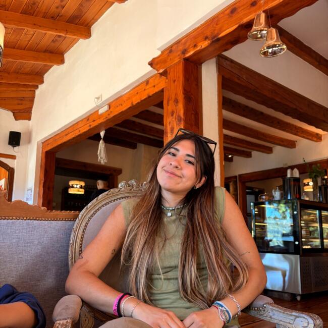 Babysitter in La Plata: Luana